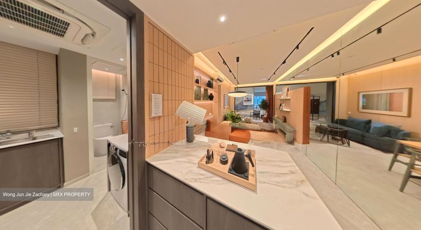 Canberra Walk (D27), Apartment #517190631